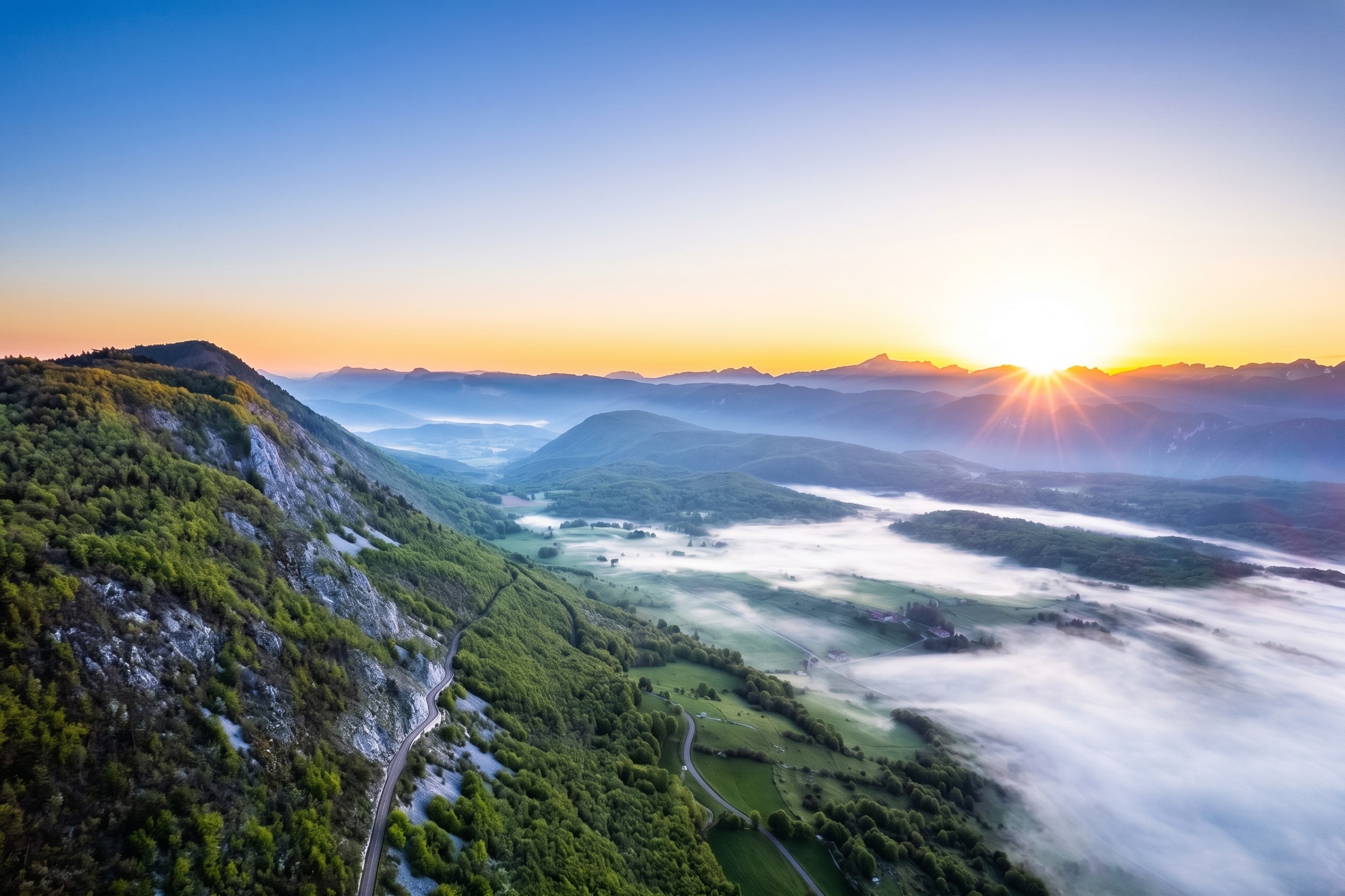 Lever de soleil sur les Alpes-Maritimes
